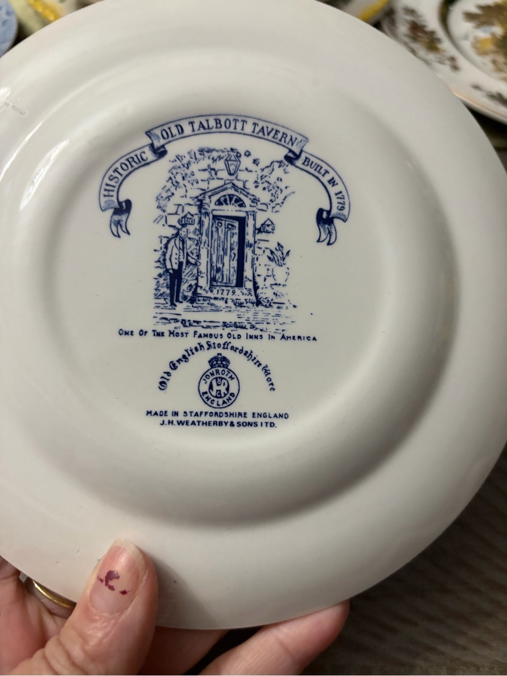 Vintage Meakin Decorative Transferware Plate Featuring The Old Talbott Tavern - Picture 3 of 3